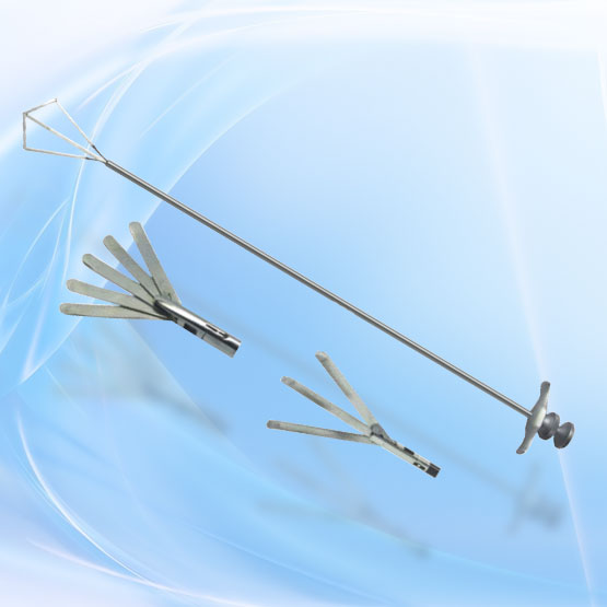 Retractor